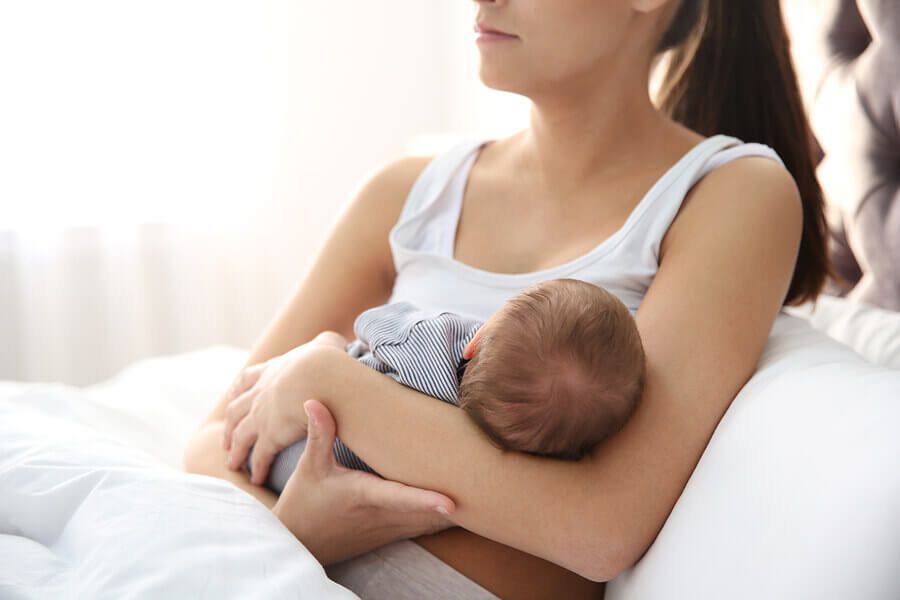 Is Breastfeeding Better than Bottle Feeding?