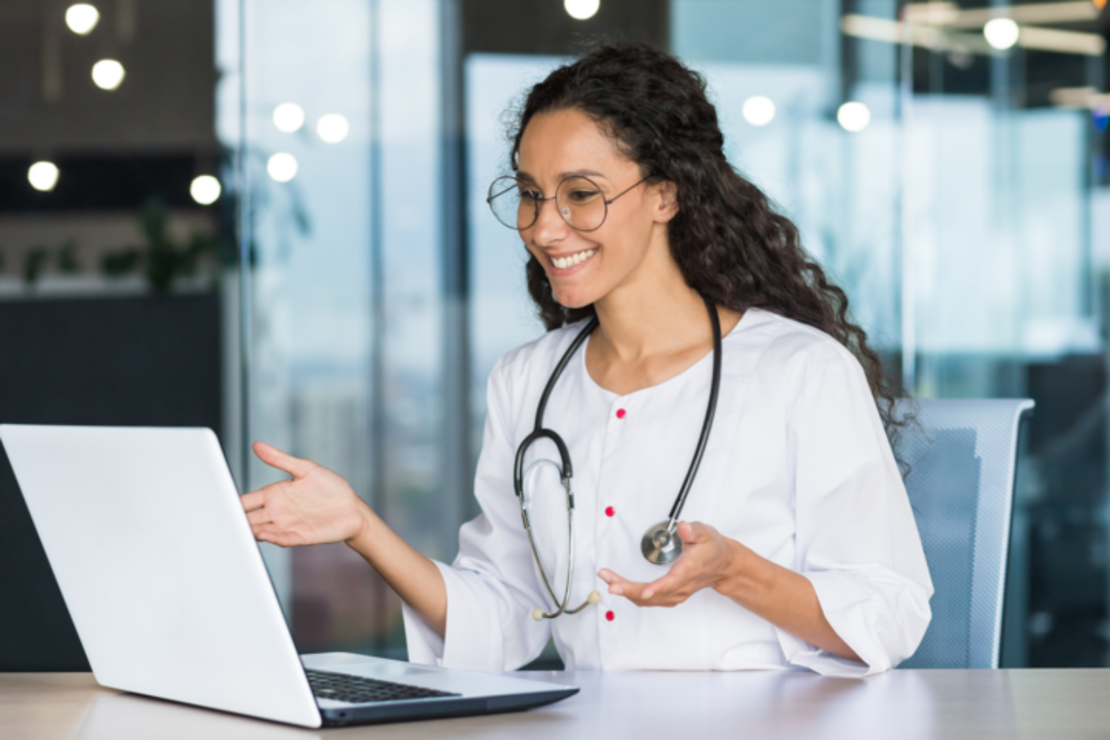 Talk to an online primary care doctor today, available in Fullerton, CA